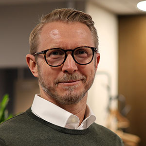 Porträt von Peter Hallerbäck, Business Unit Director Cardio Renal, Amgen GmbH