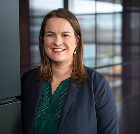 Porträt von Tamara Spichtig-Roethlin, Associate Director Compliance, Germany & Switzerland.